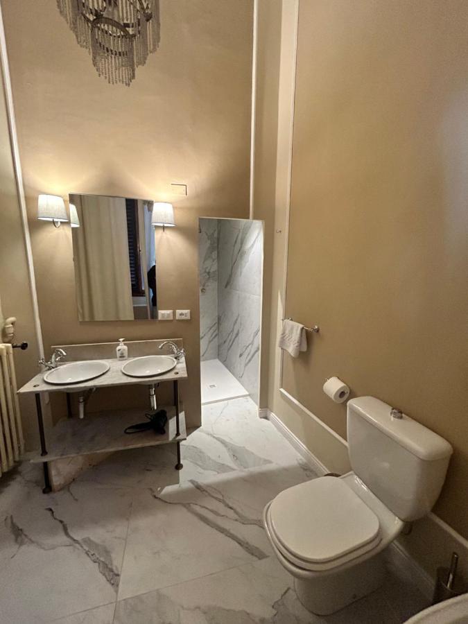 Scalaa Bed and Breakfast Firenze Esterno foto